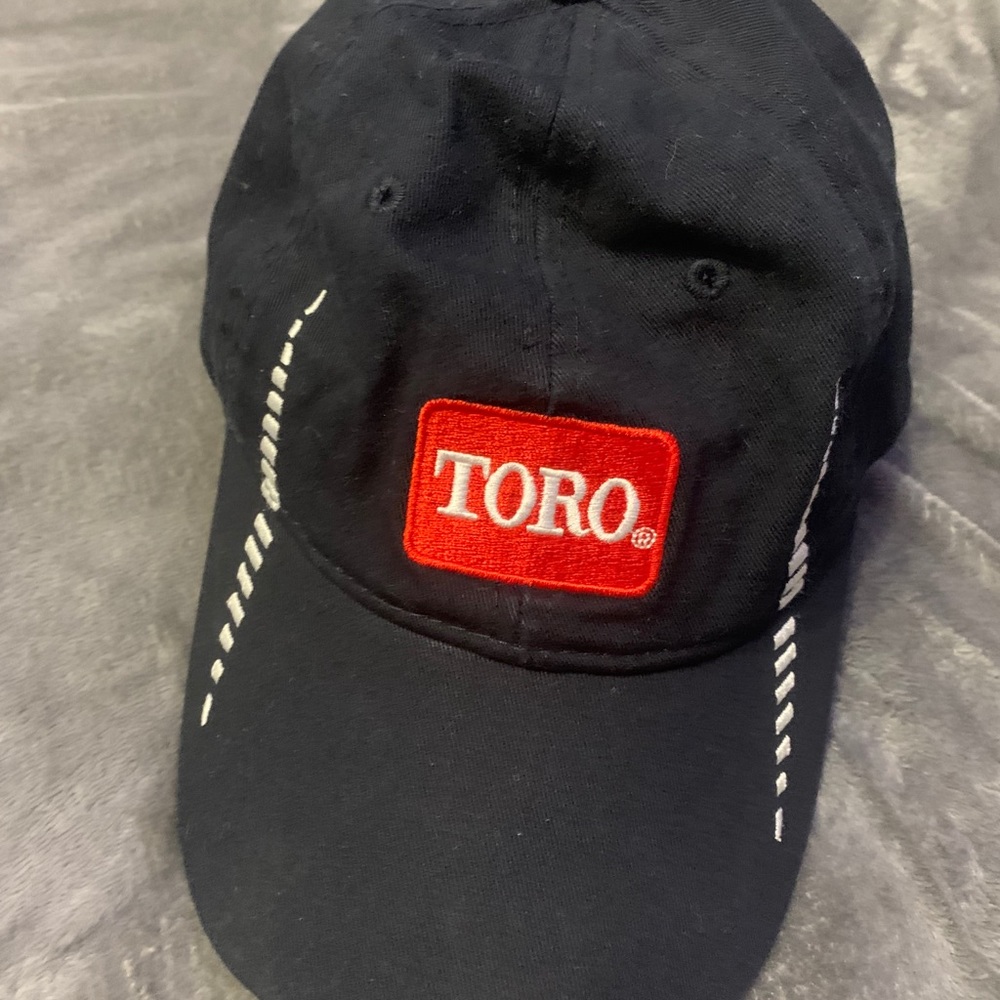 Toro equipment unisex black hat